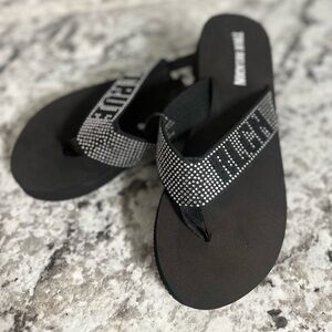 True religion sandals